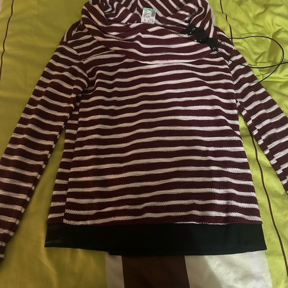 2 Hoodies stripes - Picture 4 of 5